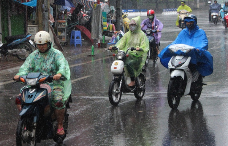 Không khí lạnh tràn về miền Bắc, Hà Nội chiều có mưa giông
