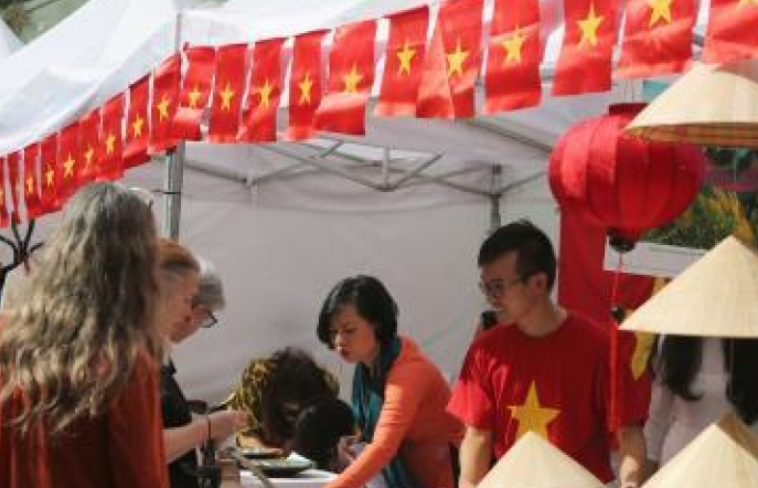 Việt Nam tham gia Hội chợ Bazar các nước ASEAN tại Argentina