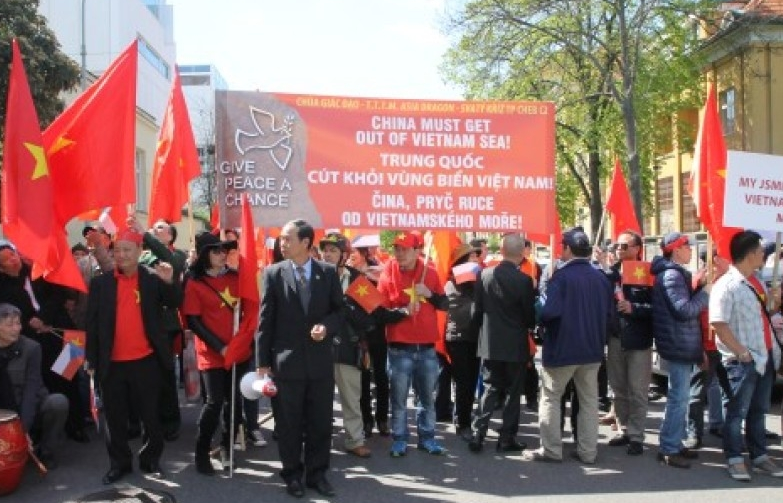 Người Việt tại châu Âu trăn trở về lớp kế cận và bảo tồn văn hóa