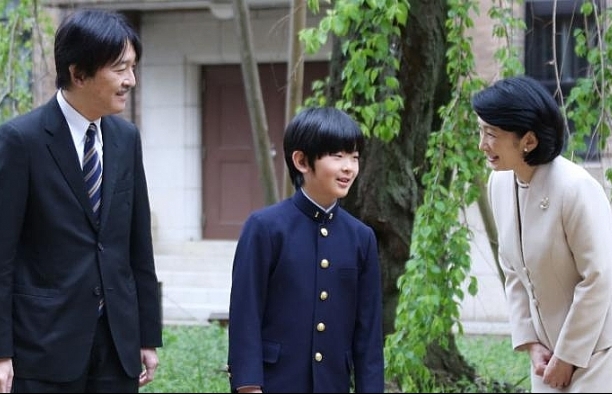 “Nóng” chuyện nữ giới lên ngôi khi Nhật hoàng thoái vị