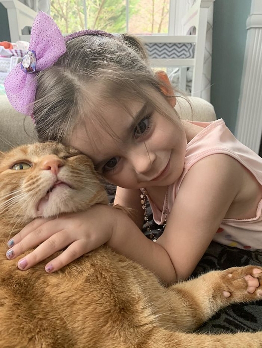 nhung cau chuyen cach ly tai nha sieu hai huoc giua mua dich