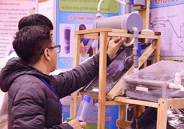 Cuộc thi Khoa học kỹ thuật cấp quốc gia: Không thể vì tiêu cực mà... bỏ Cuộc thi Khoa học kỹ thuật cấp quốc gia: Không thể vì tiêu cực mà... bỏ