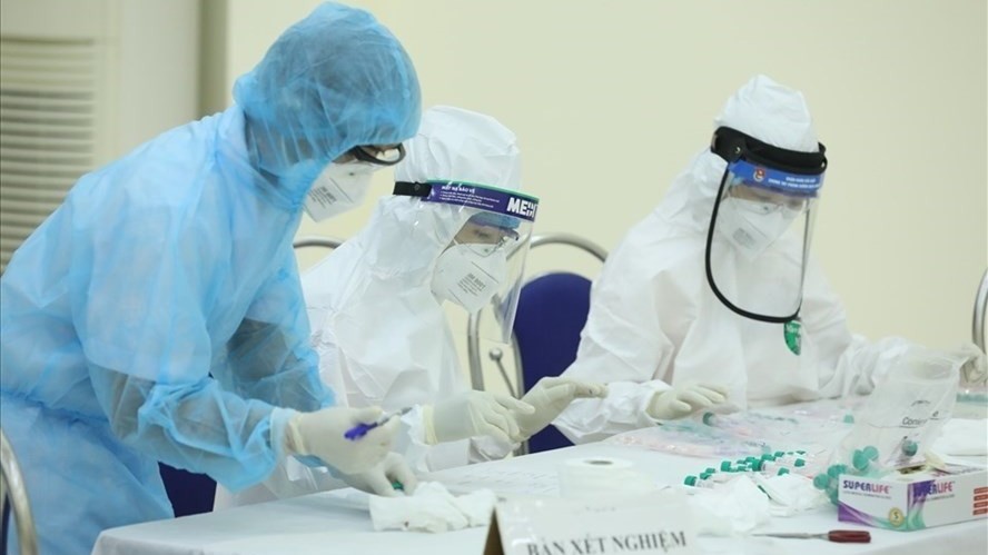 3 ca Covid-19 đang diễn biến nặng ở Việt Nam đều không mắc bệnh lý nền