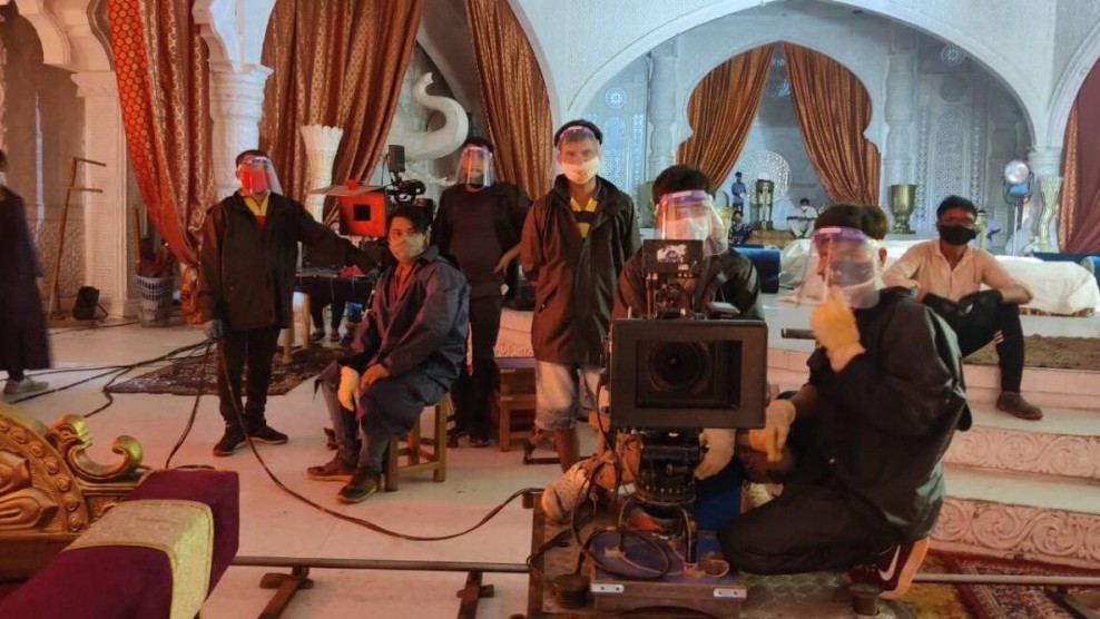 Kinh đô điện ảnh Bollywood quay cuồng trong cơn đại dịch Covid-19