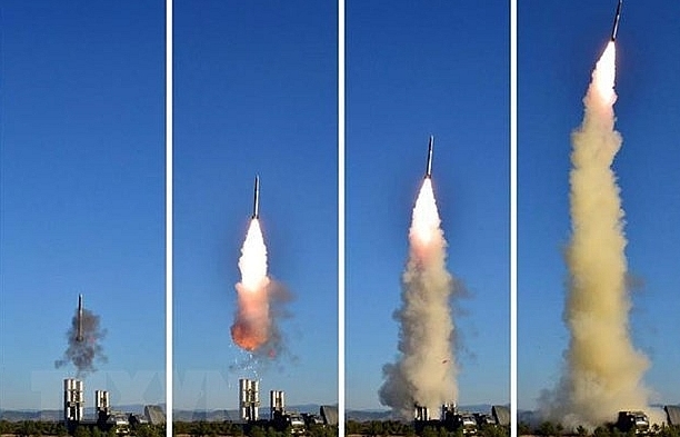 Mất kiên nhẫn với Mỹ, Triều Tiên phóng loạt vũ khí mới