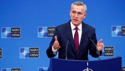 Tình hình Afghanistan: NATO, EU và hàng loạt quốc gia gấp rút hành động