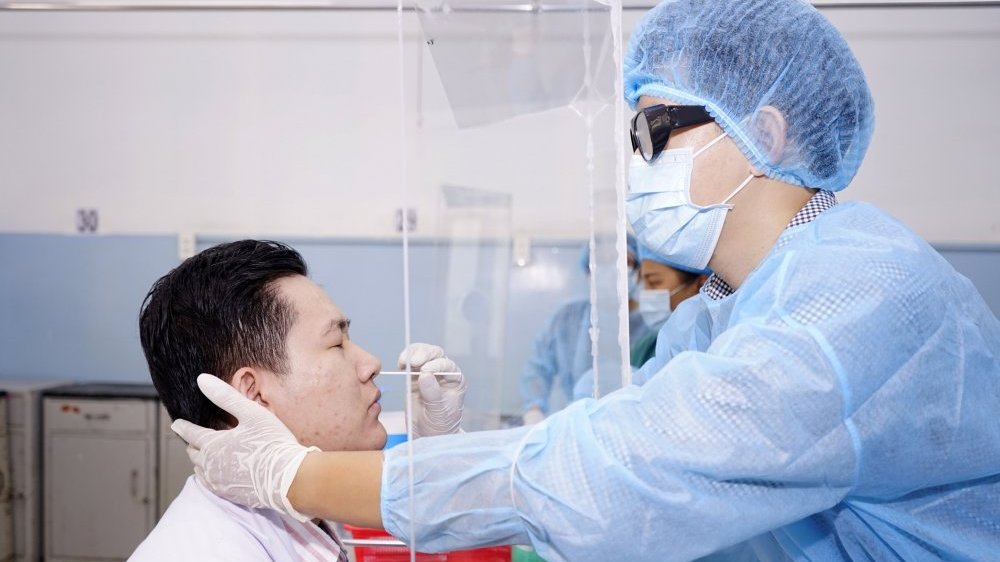 Covid-19 ở Việt Nam chiều 13/5: Thêm 31 ca mắc mới, trong đó có 19 ca trong cộng đồng