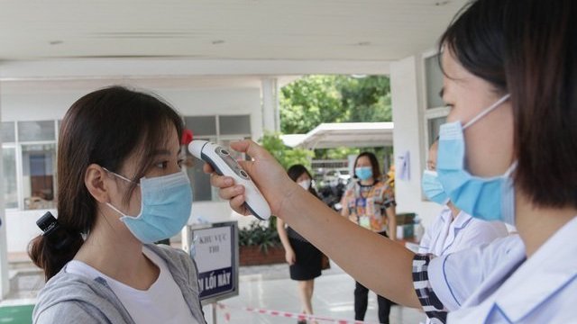 Bộ GD-ĐT: Kéo dài năm học sau ngày 31/5, tổ chức thi tốt nghiệp đúng lịch