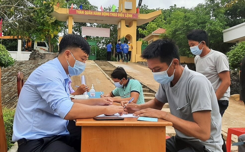 Ngày hội non sông sớm tại các vùng biên giới, hải đảo Ngày hội non sông sớm tại các vùng biên giới, hải đảo