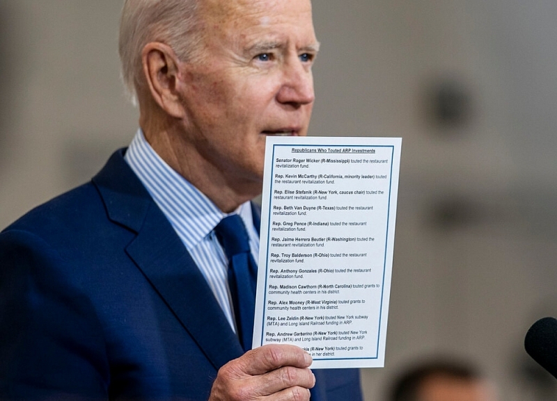 Tham vọng của Tổng thống Biden trong gói ngân sách 'khủng' 6.000 tỷ USD Tham vọng của Tổng thống Biden với gói ngân sách 'khủng' 6.000 tỷ USD