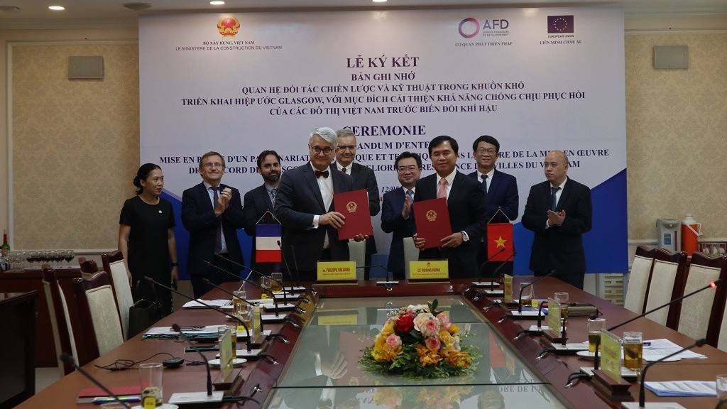 Việt Nam-Pháp hợp tác phát triển đô thị bền vững