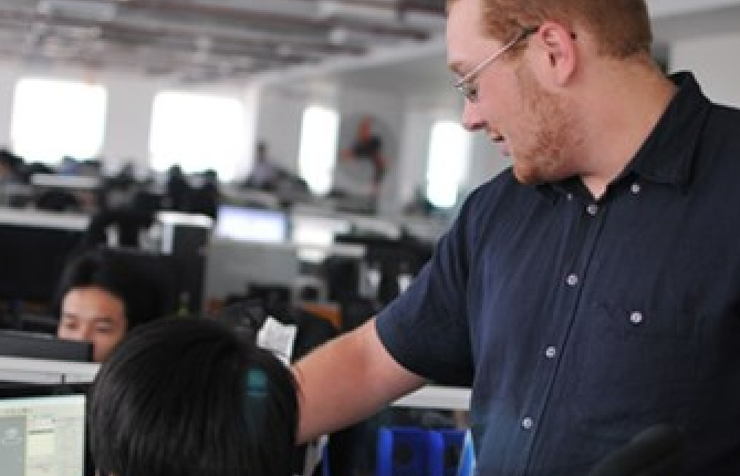 Việt Nam đòi hỏi nhiều giấy phép với lao động ngoại