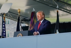 Tổng thống Trump: Nhiệm vụ của quân đội là bảo vệ 'lợi ích sống còn' của Mỹ