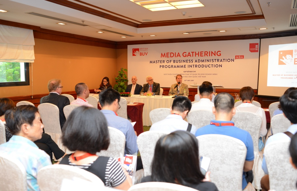 Cơ hội nhận học bổng MBA Anh quốc ngay tại Việt Nam