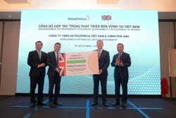 Anh tài trợ 5 hệ thống điện mặt trời cho các trung tâm y tế Việt Nam