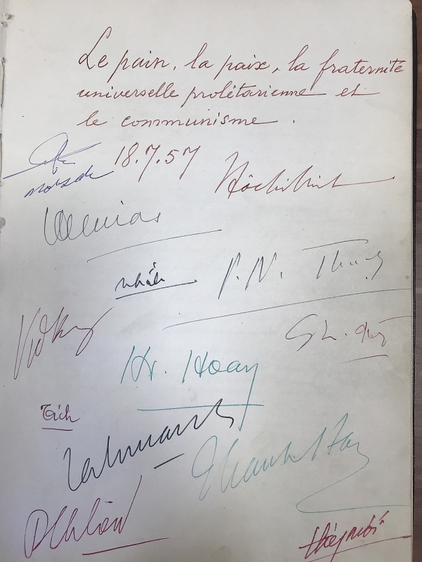 Đại sứ Nguyễn Tuấn làm việc với Thị trưởng thị trấn Pavol Dobosy, Slovakia