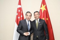 Ngoại trưởng Trung Quốc, Singapore hội đàm, thắt chặt quan hệ song phương