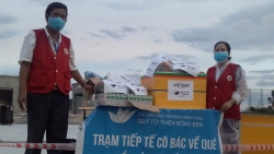 Hỗ trợ 2,5 tỷ đồng cho lực lượng tuyến đầu và người dân chống Covid-19