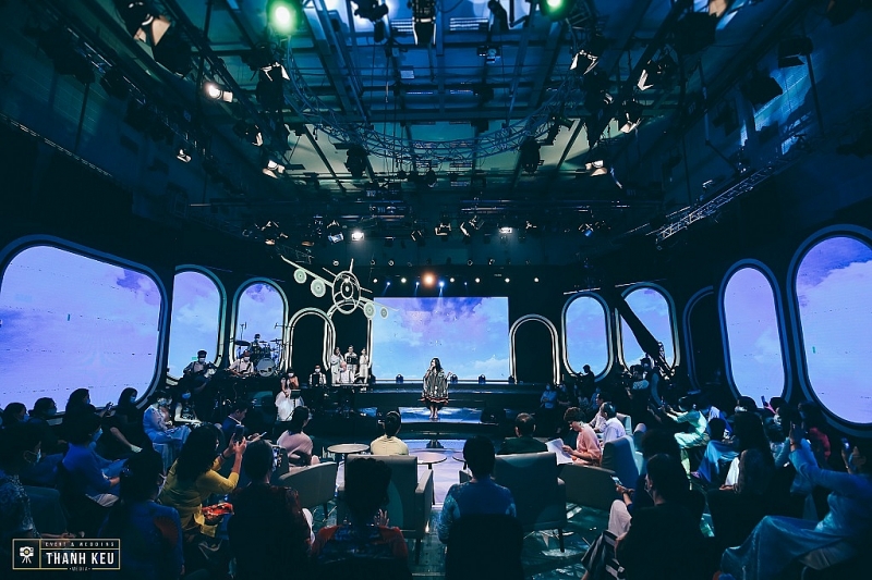 Quán thanh xuân tháng 8: Ký ức bầu trời Quán thanh xuân tháng 8: Ký ức bầu trời