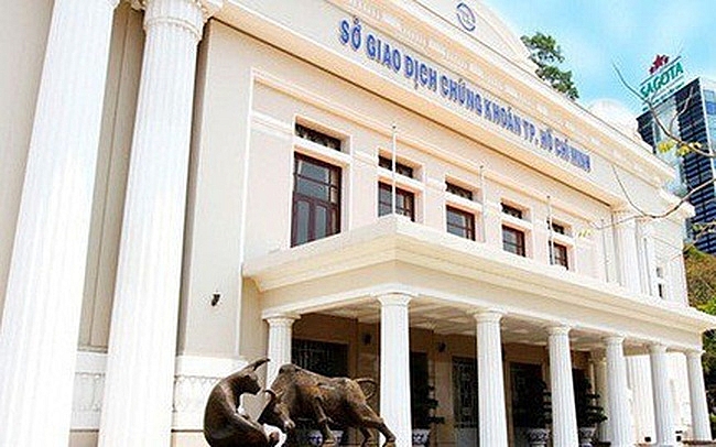 HoSE chuyển sang làm việc trực tuyến sau khi xuất hiện F0