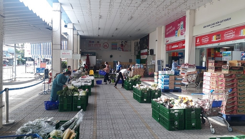 Sáng kiến giữa mùa Covid-19: Cung ứng hàng hóa theo gói combo tại quầy lưu động