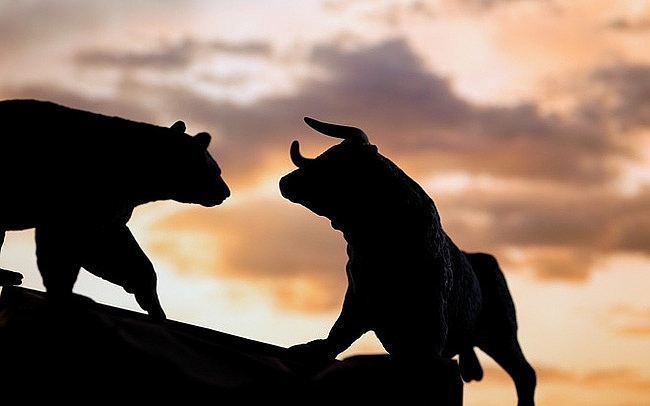 Nhận định thị trường chứng khoán ngày 20/8 - Ôm cổ chuẩn, ngại chi thị trường