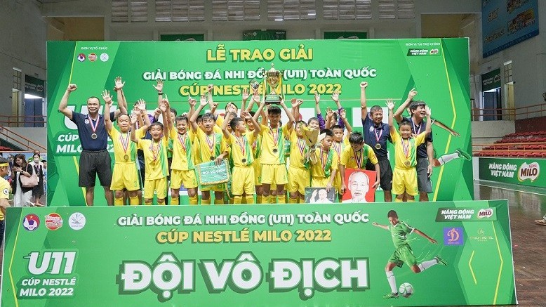 Sông Lam Nghệ An lên ngôi vô địch giải bóng đá Nhi đồng (U11) toàn quốc