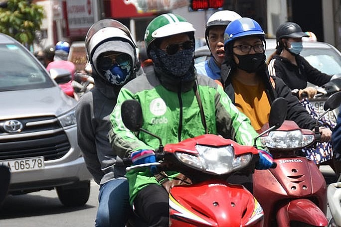 Grab thu 'phụ phí nắng nóng', Bộ Công Thương lên tiếng Grab thu 'phụ phí nắng nóng', Bộ Công Thương lên tiếng