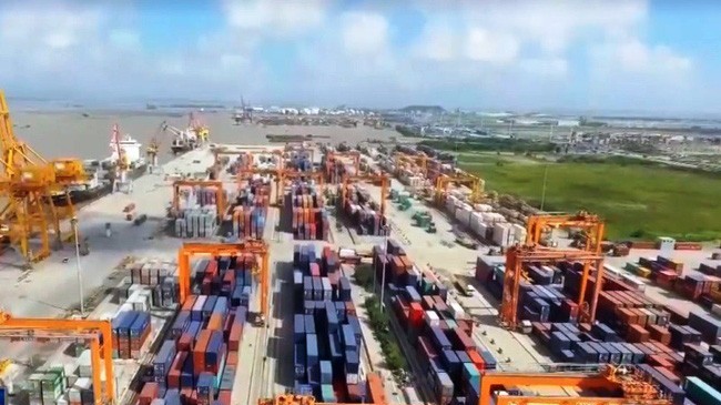 Vì sao xuất khẩu của Việt Nam giảm tốc?