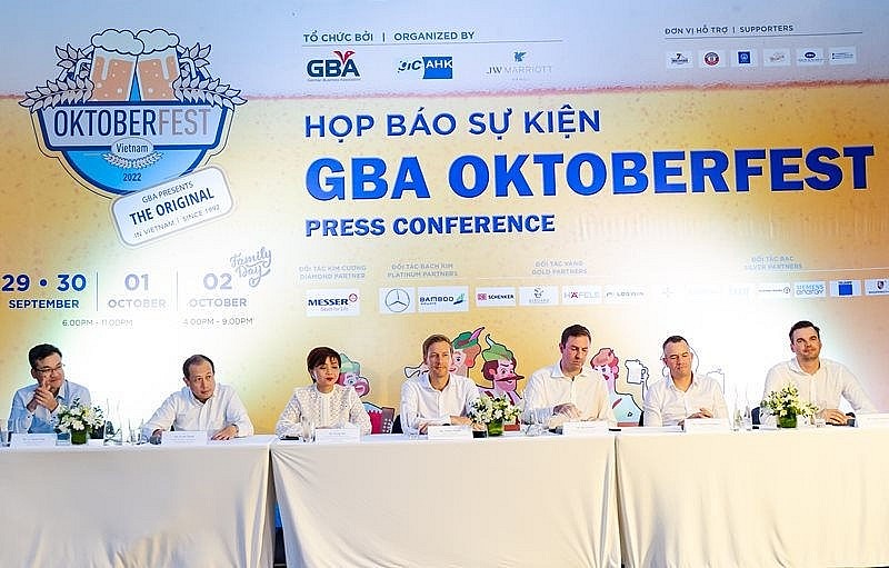 Lễ hội bia Đức tháng 10 - Tái hiện không khí lễ hội sôi động của vùng Bavaria ngay tại Việt Nam