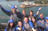 gap go cuu sinh vien hoc bong chinh phu australia