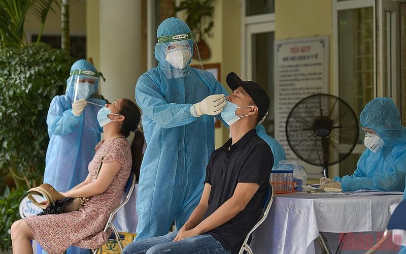 Covid-19 ở Việt Nam sáng 9/9: Covid-19 ở Việt Nam sáng 9/9: Số ca khỏi bệnh tăng; tiêm mũi 1 Moderna có thể tiêm mũi 2 Pfizer; TP. Hồ Chí Minh cho phép quán ăn uống bán mang đi