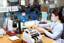 Mở 'nút thắt' cho doanh nghiệp vay vốn