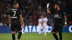 Nội bộ PSG lục đục bởi tiết lộ gây sốc của Mbappe