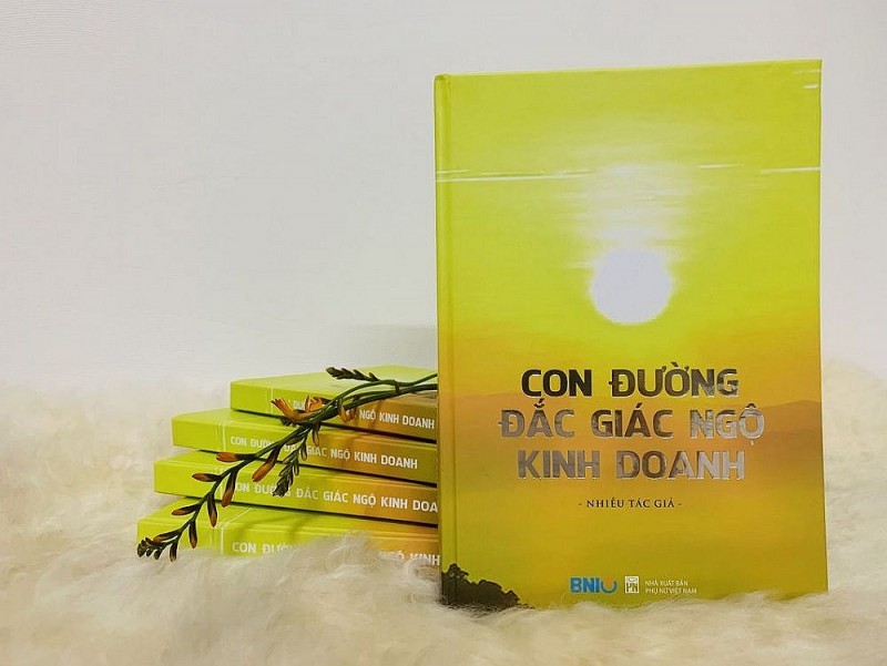 Ra mắt sách 'Con đường Đắc giác ngộ Kinh doanh' Ra mắt sách 'Con đường Đắc giác ngộ Kinh doanh'
