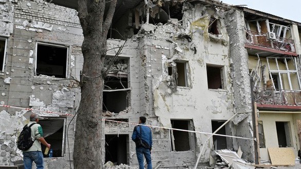 Xung đột Nga-Ukraine: Biên giới vùng Kharkov 'nóng' vì pháo kích, Kiev ấm áp trở lại nhờ khôi phục một thứ