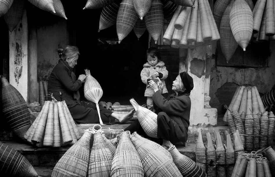 Khai mạc Triển lãm ảnh "Phụ nữ nông thôn và Phát triển bền vững"