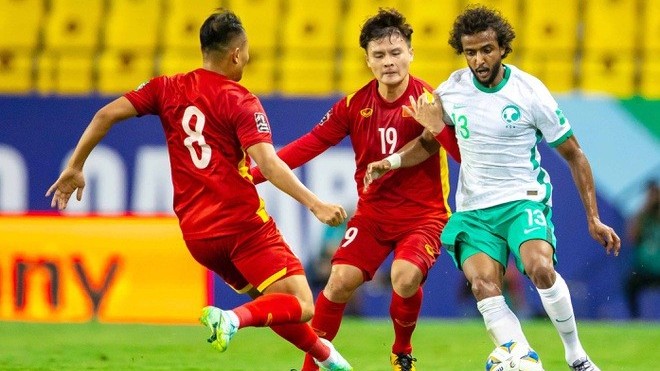 Báo Hàn Quốc chỉ ra những bất lợi lớn của tuyển Việt Nam so với Trung Quốc