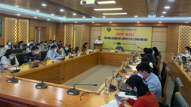 Tổng cục Thống kê: Tỷ lệ thất nghiệp và thiếu việc làm tăng cao chưa từng thấy