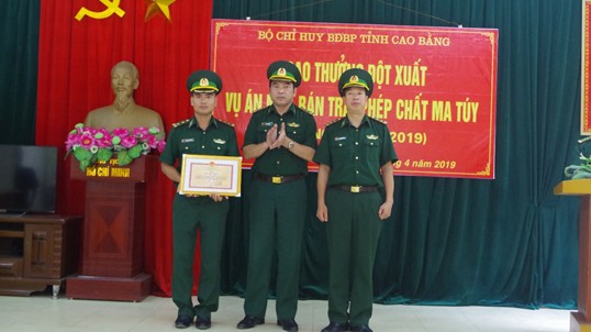 Đồn trưởng biên phòng gương mẫu, trách nhiệm