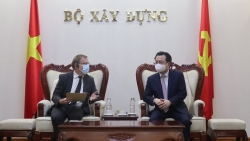 Việt Nam-Pháp đẩy mạnh hợp tác phát triển đô thị và biến đổi khí hậu