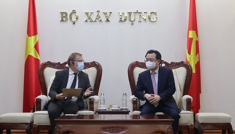 Việt Nam-Pháp đẩy mạnh hợp tác trong phát triển đô thị và biến đổi khí hậu