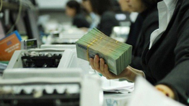 Doanh nghiệp chật vật, ngân hàng vẫn lãi nghìn tỷ 'đều như vắt chanh'