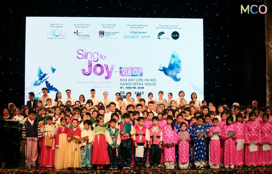 Hơn 350 nghệ sĩ tham dự “Vui ca - Sing For Joy 2017”