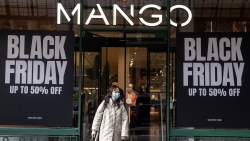 Mặc khuyến mại, giảm giá hấp dẫn, dân Mỹ vẫn thờ ơ với ngày Black Friday