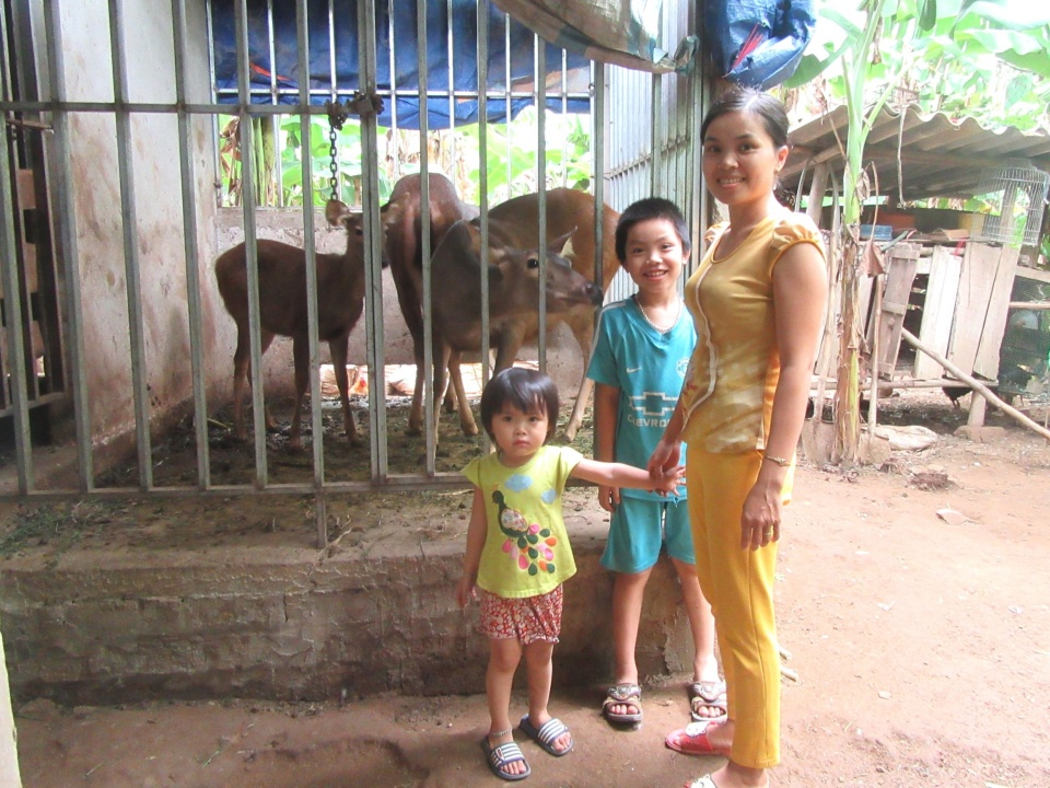 Vinh danh hai nông dân làm giàu từ tài chính vi mô