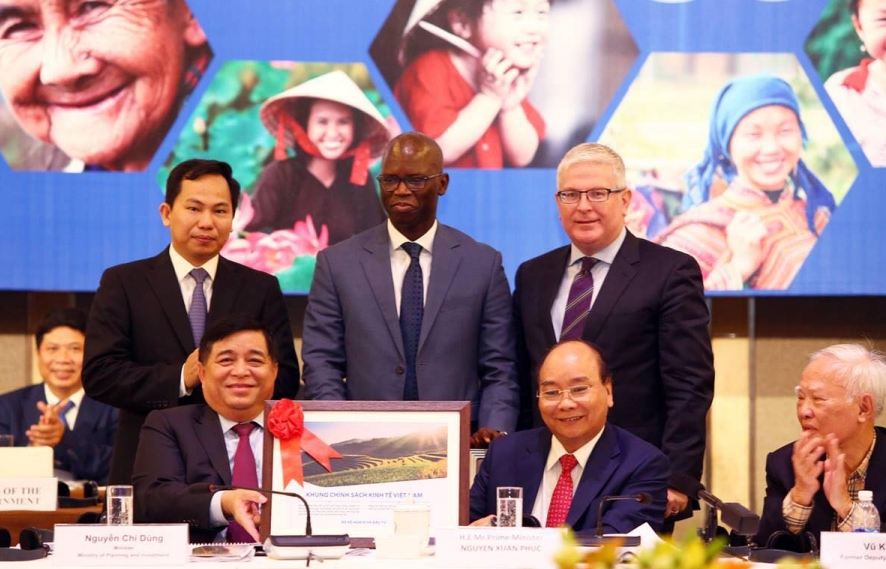 Ra mắt ấn phẩm Khung chính sách kinh tế Việt Nam