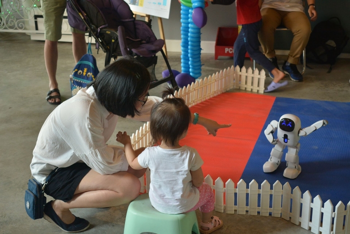 1000 người dự sự kiện “All She Wants” ủng hộ trẻ em gái tới trường 1000 nguoi du su kien all she wants ung ho tre em gai toi truong