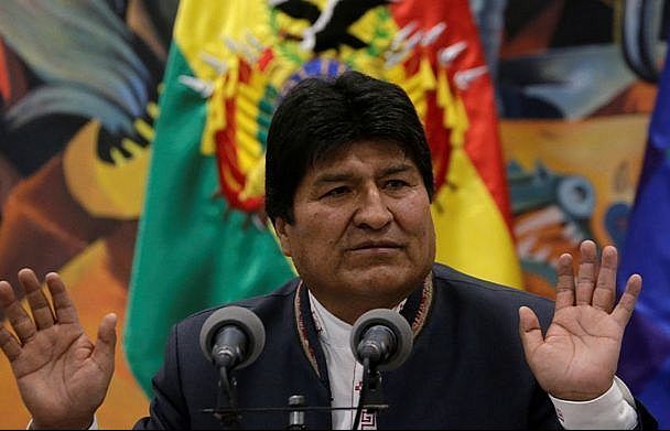 Ông Molares tổ chức hội nghị đảng để chọn ứng cử viên cho bầu cử Tổng thống