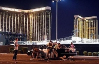 duc xa sung ben ngoai su kien am nhac o thu do nhieu nguoi thuong vong